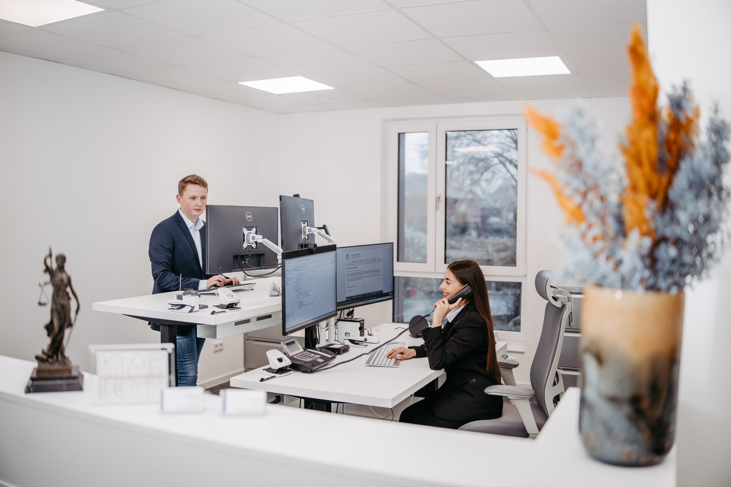 Fachsekretariat für Kanzleien - Büro