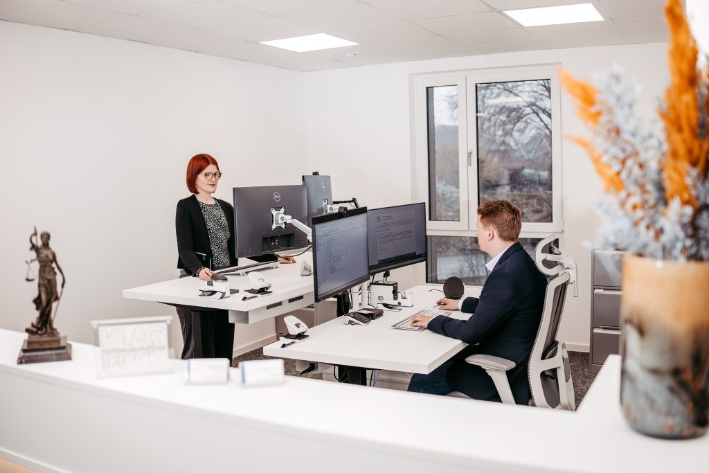 Fachsekretariat für Kanzleien - Büro